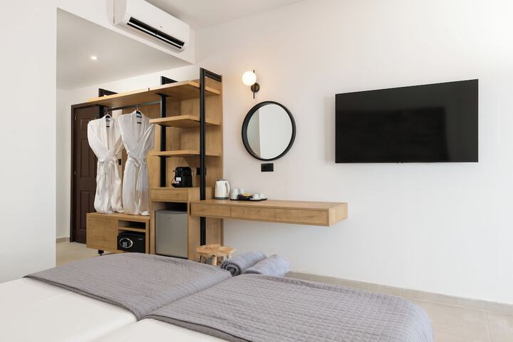 Room 18 of 49