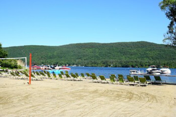 Beach 466 of 549