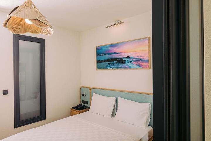 Room 22 of 101