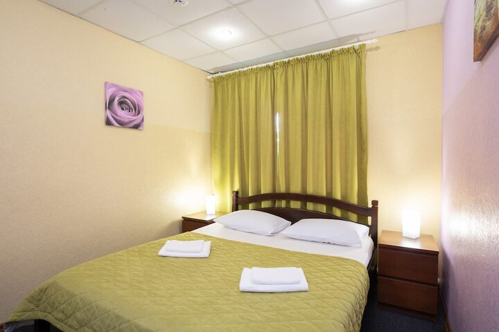 Room 6 of 35