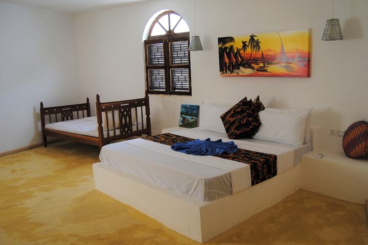 Room 6 of 49