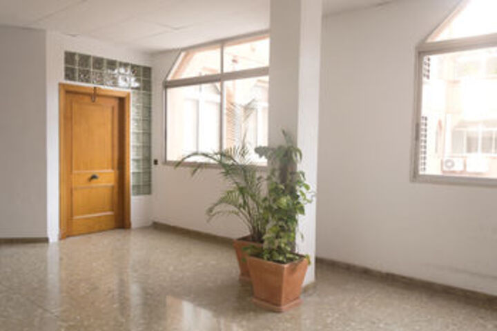 Room 151 of 211