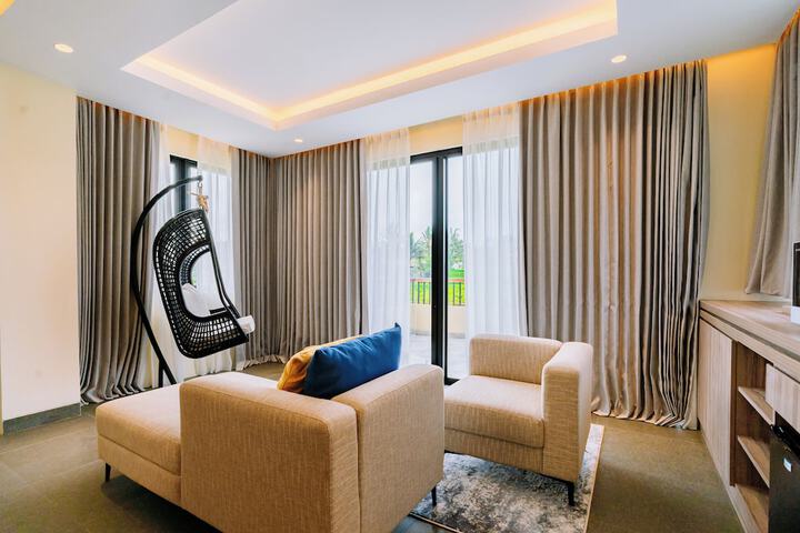 Room 14 of 61