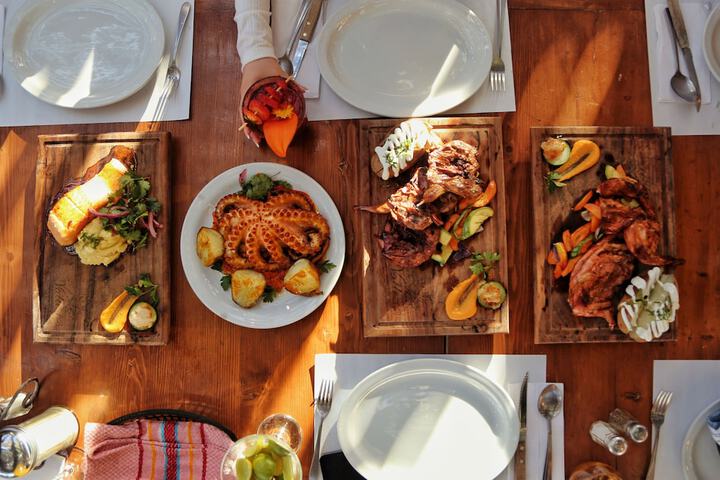 Dining 42 of 62