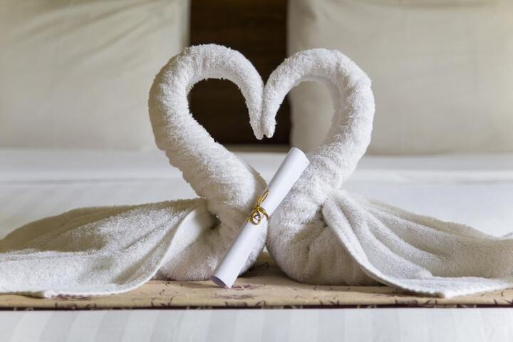 Room amenity