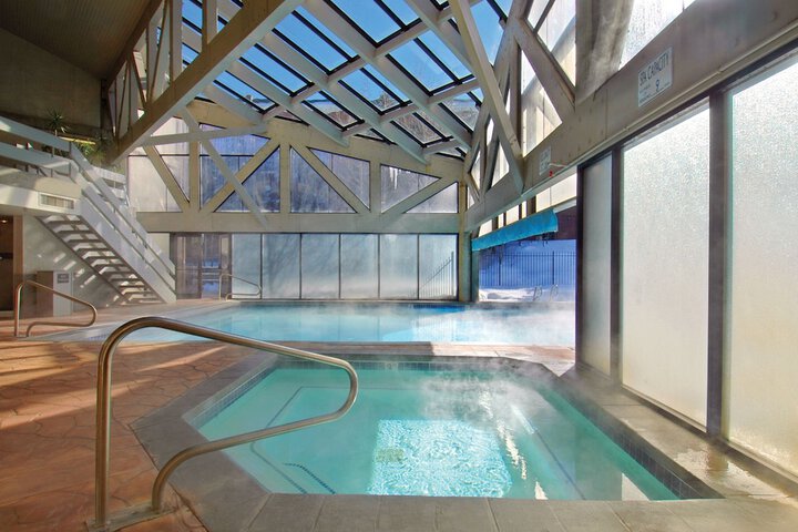 Pool 314 of 331