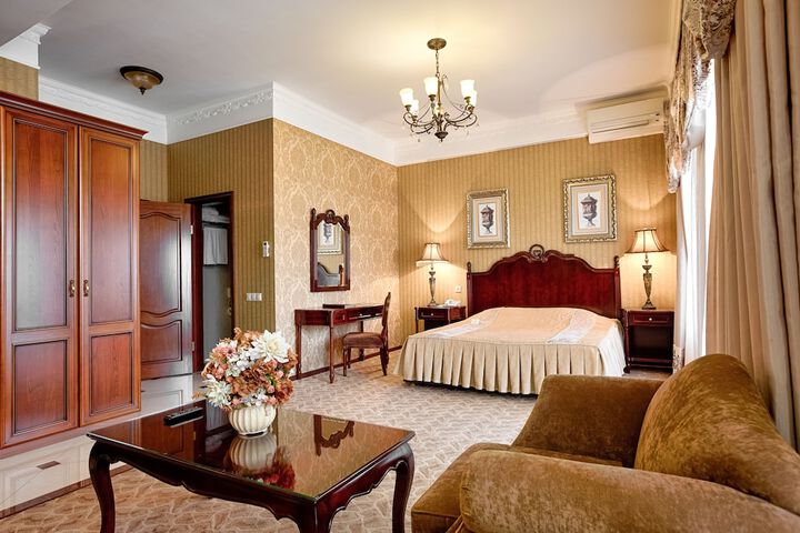 Room 19 of 75