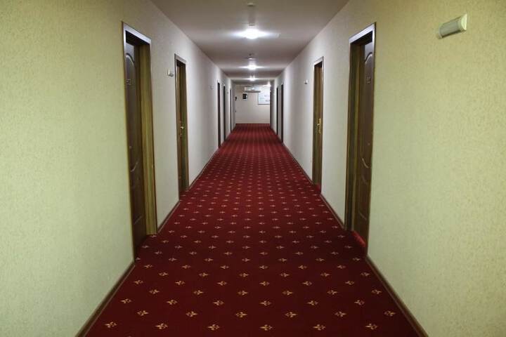 Ballroom/Hall 30 of 33