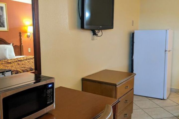 Photo 6