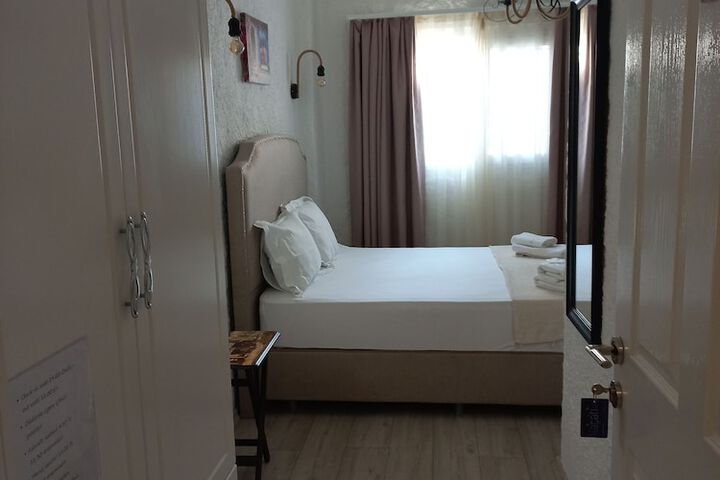 Room 20 of 56
