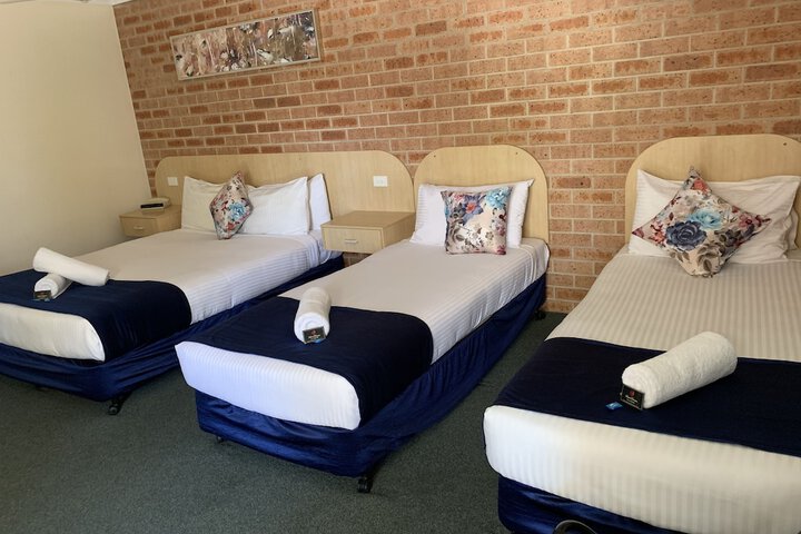 Room 10 of 68