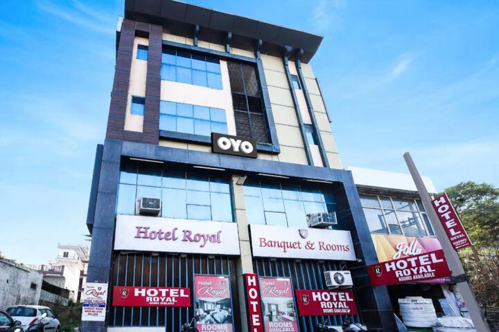Hotel O Royal