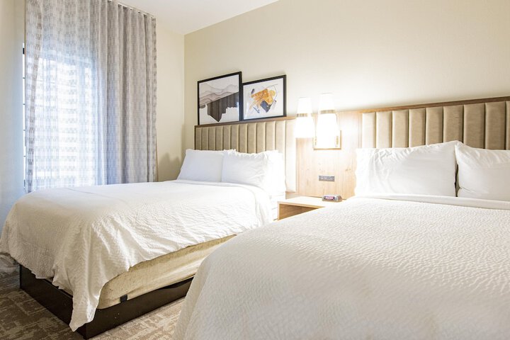 Room 4 of 54
