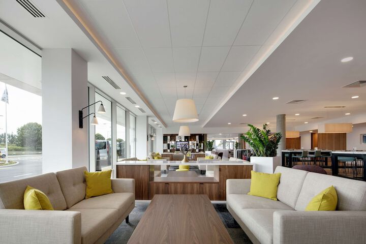 Hotel Lobby