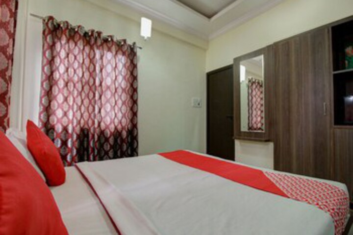 Room 28 of 38