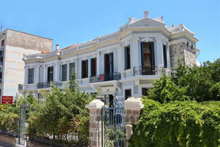 OLYMPIAS BOUTIQUE HOTEL