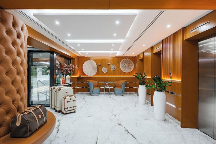 Guest Lobby