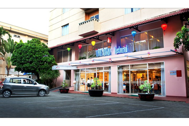 Hotel 125 of 127