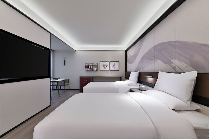 Room 7 of 39