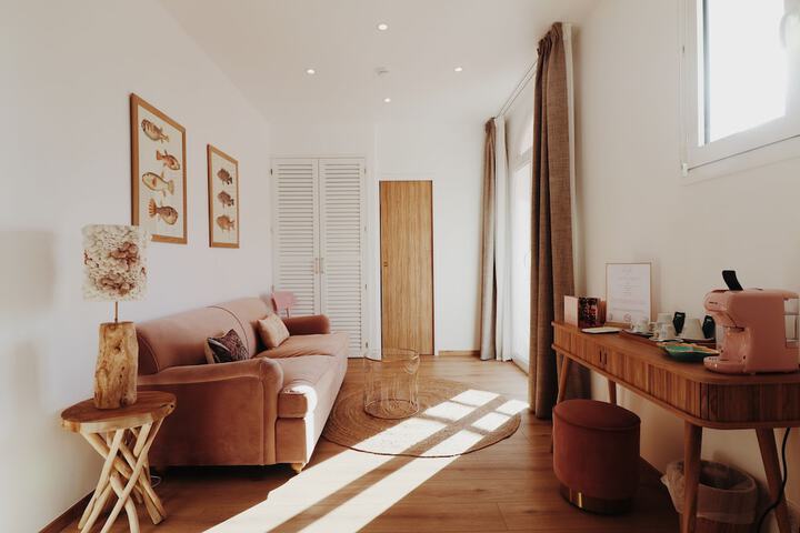 Room 47 of 165