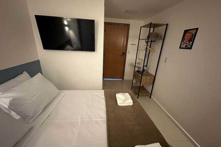 Room 10 of 36