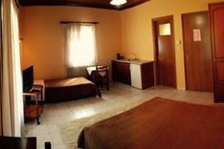 Room 5 of 20