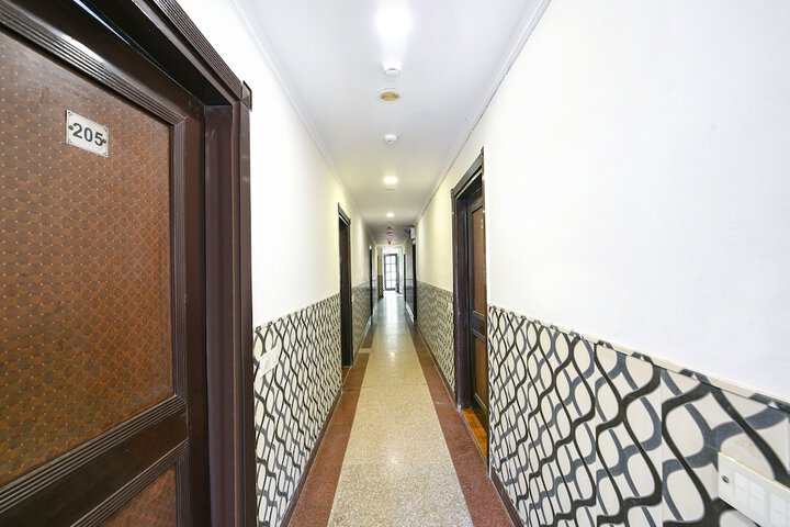 Hotel Interior 2 of 31
