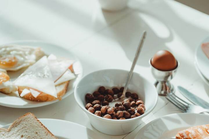 Breakfast/Coffee Service 63 of 94