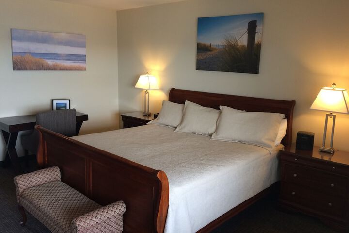 Room 4 of 22