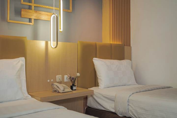 Room 16 of 41