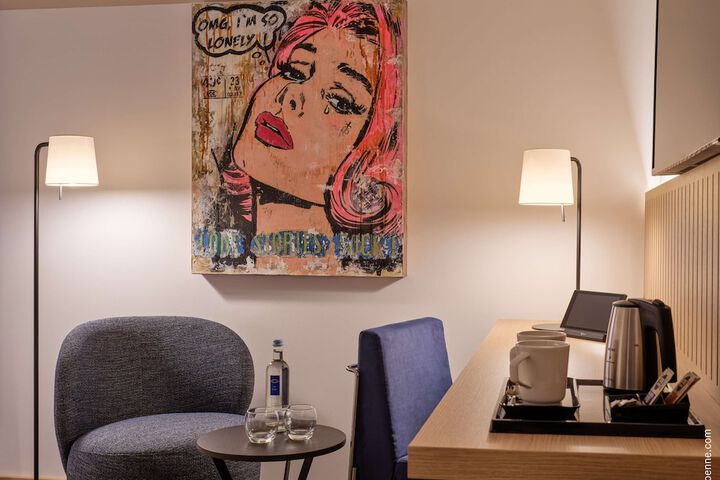 Room 15 of 29