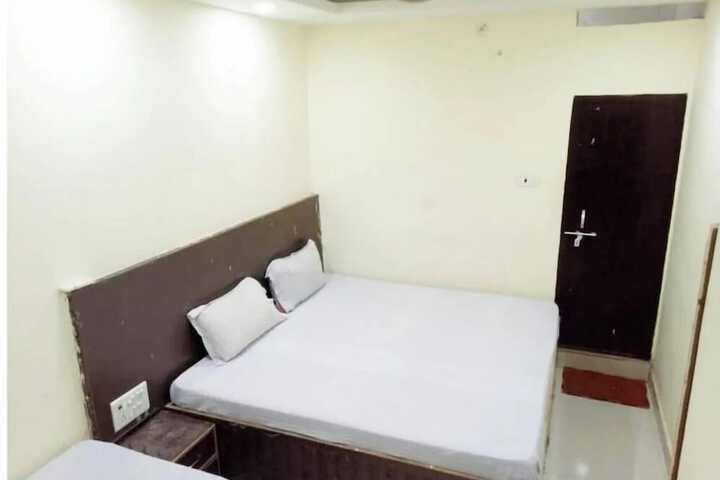 Room 21 of 41