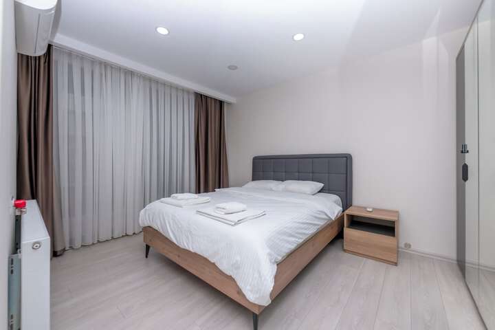 Room 50 of 271