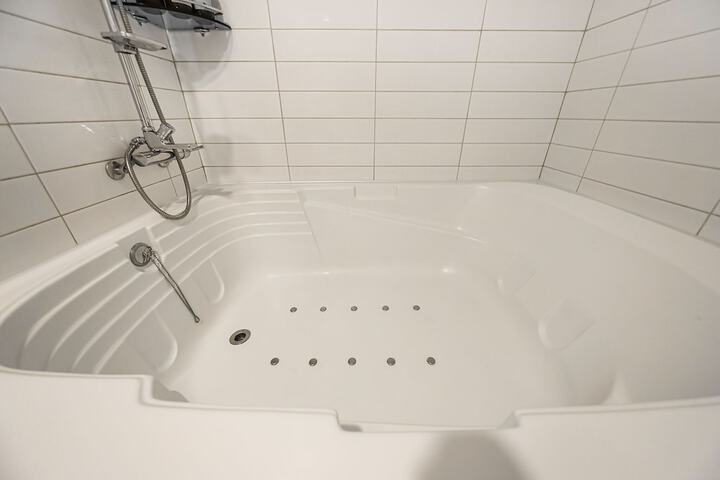 Spa 32 of 66