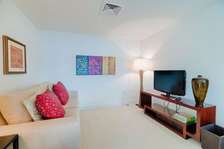 Room 62 of 232