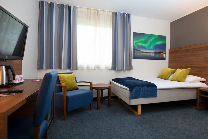 Room 13 of 50