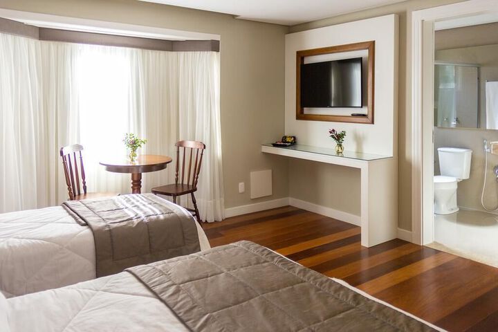 Room 42 of 42