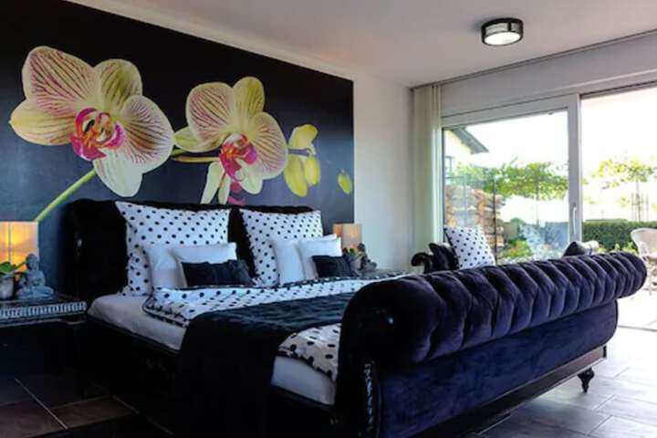 Room 4 of 29