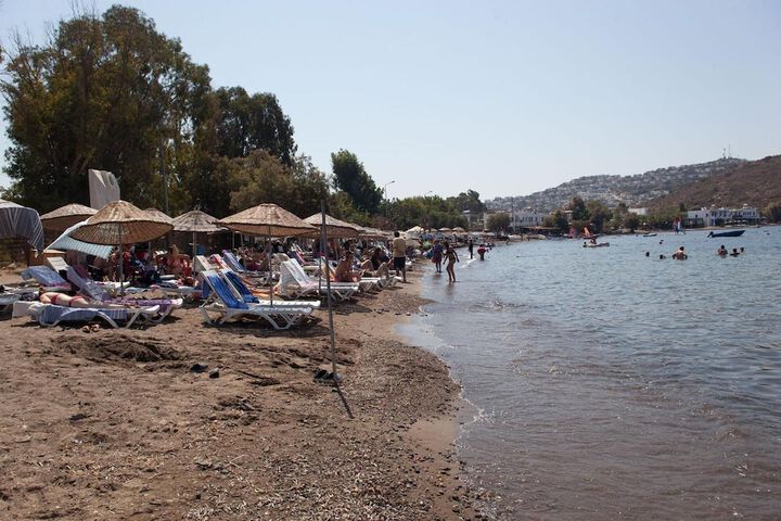 Beach 57 of 60