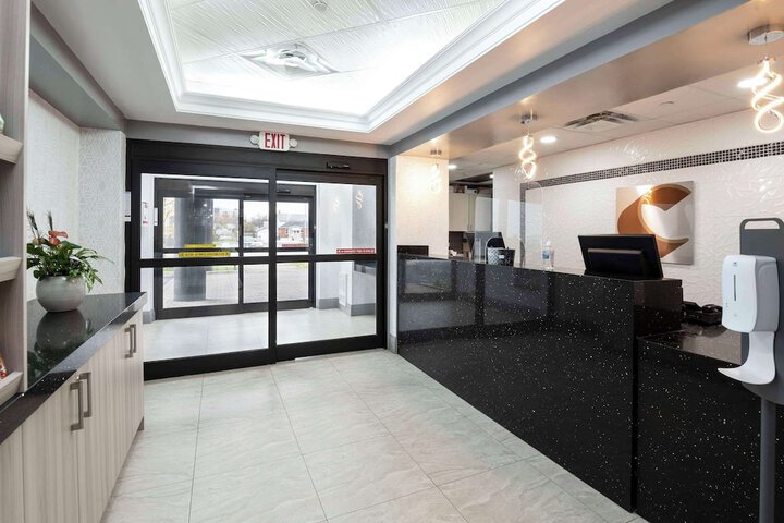 Lobby Photos