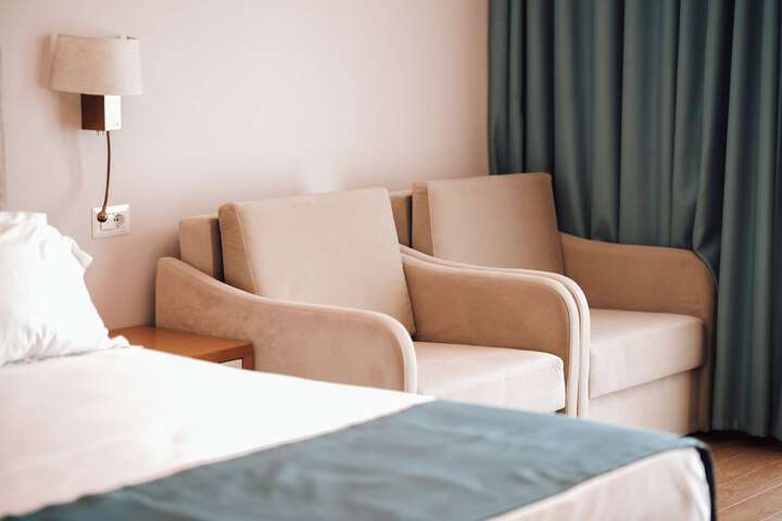 Room 84 of 182