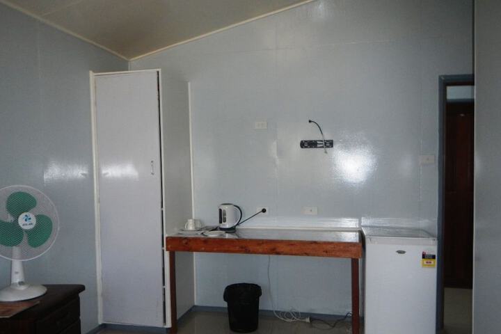 Room 25 of 80