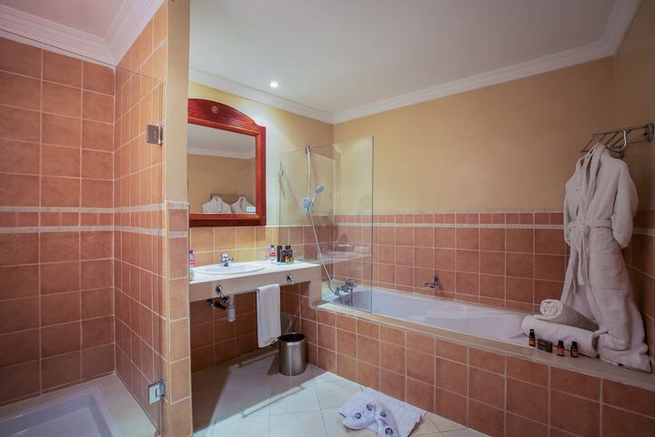 Bath Interior