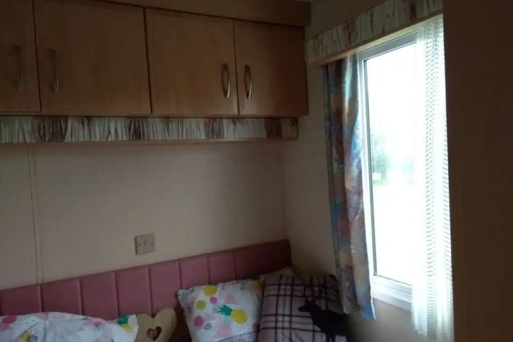 Room 3 of 15