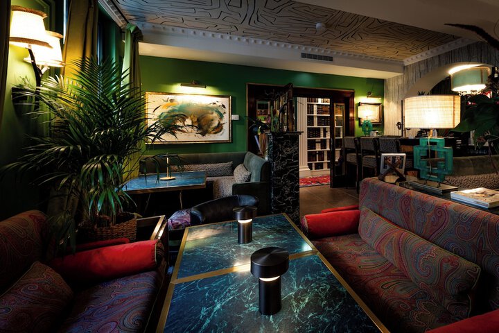 Hotel Interior 6 of 31