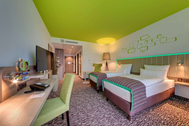 Room 21 of 42
