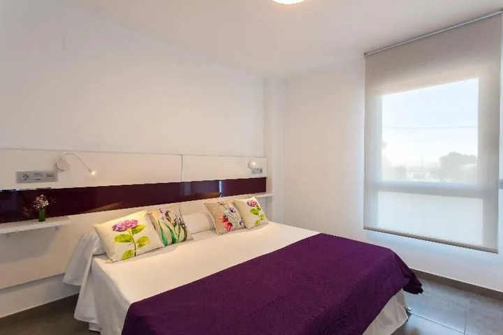 Room 3 of 21
