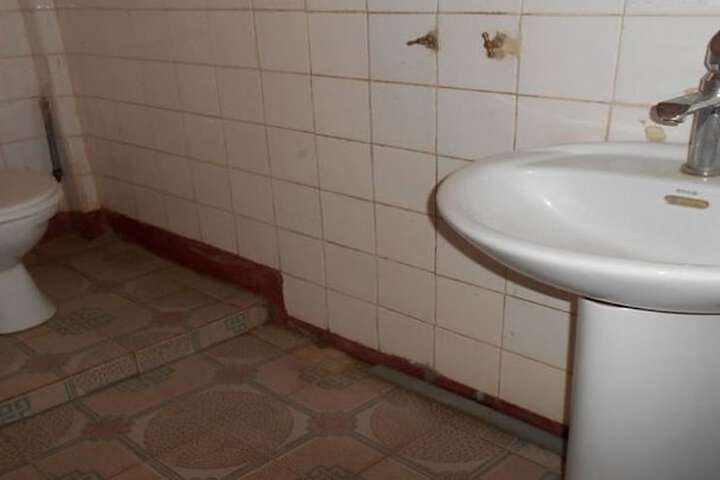 Room 15 of 29