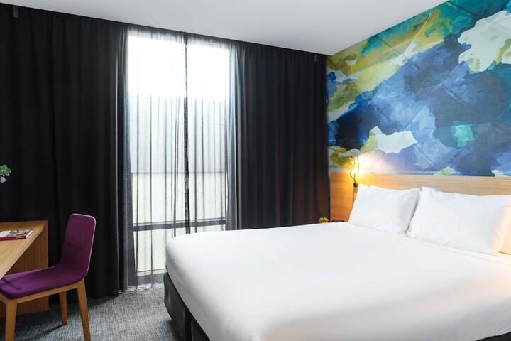 Room 20 of 173
