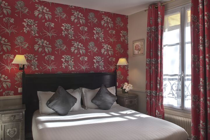 Room 9 of 40